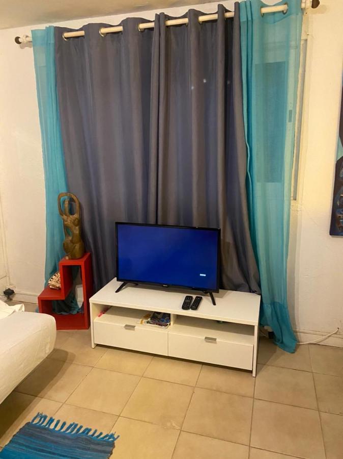 Location Bas De Maison Hotel Sainte-Anne  Buitenkant foto